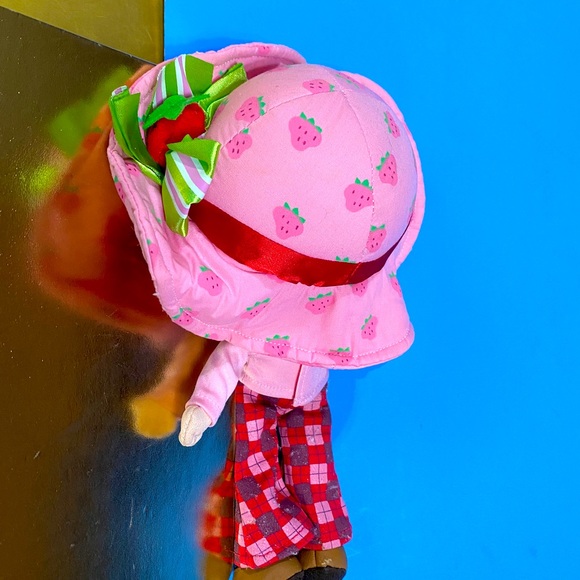 STRAWBERRY SHORTCAKE VTG 2003 RAG DOLL PLUSH REMOVABLE TOP EMBROIDERED FACE 10” - Picture 3 of 13